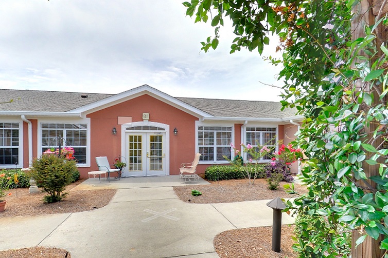 8 Best Assisted Living Facilities in Panama City, FL Cost & Financing